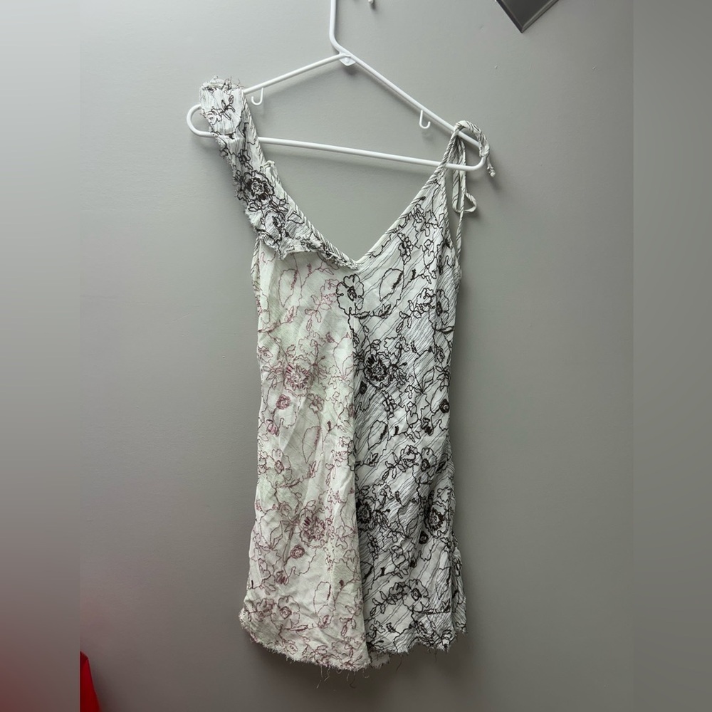 Wilfred Lelaina Women’s Embroidered Floral Mini Dress‎